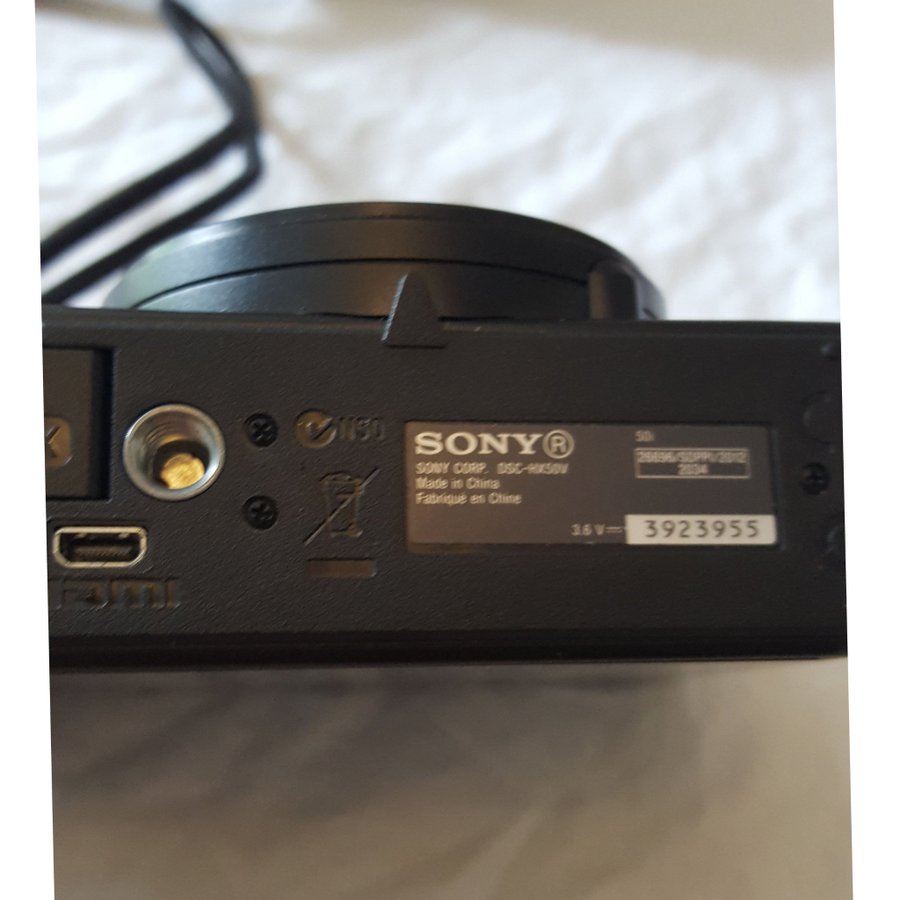 Sony Cyber-shot DSC-HX50V 201 megapixel