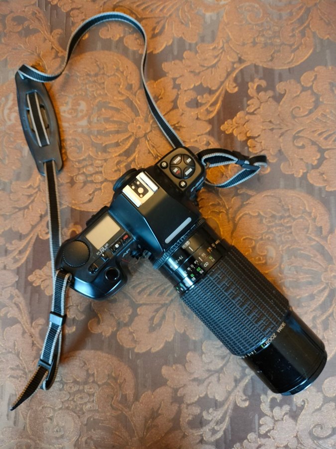 Nikon F-801 med sigma 75~250mm zoom objektiv