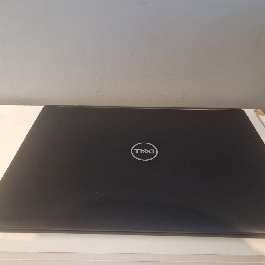 Dell Latitude 5590 156 i5-8250U16GB256GB SSDintel UHD 620Win11ProN3