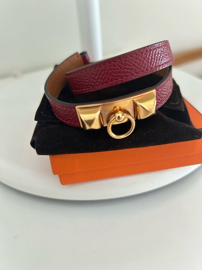 Hermès armband  Rivale double tour mörkt röd
