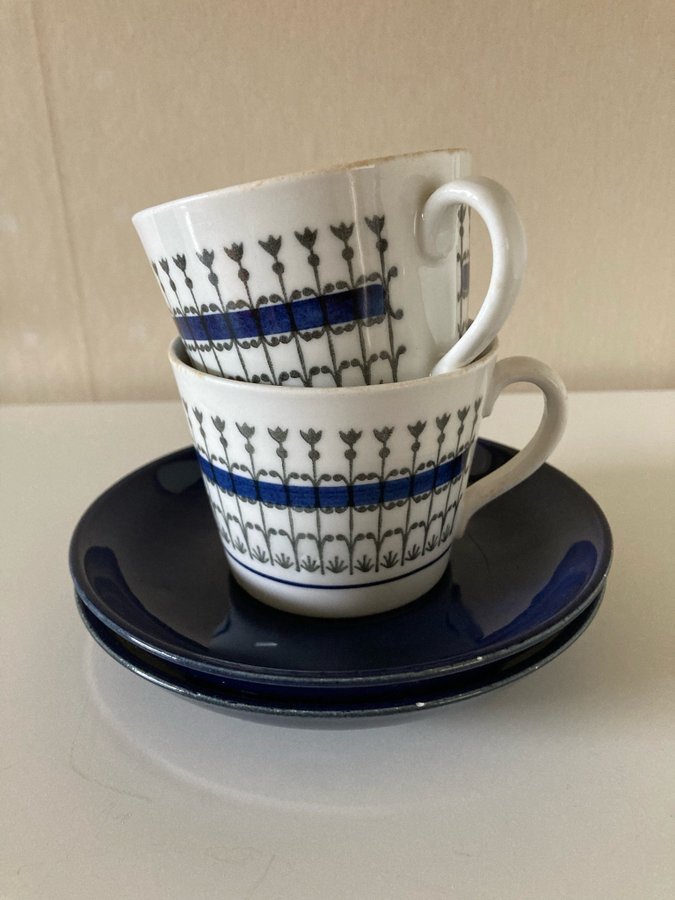 Två retro kaffekoppar Smide