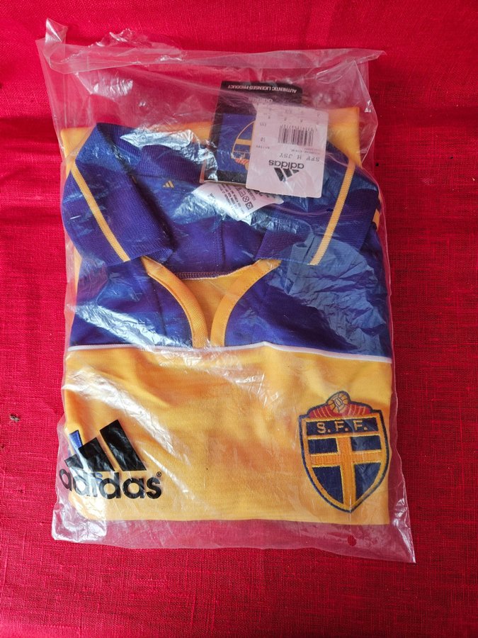 Svensk landslagströja ADIDAS M Oanvänd