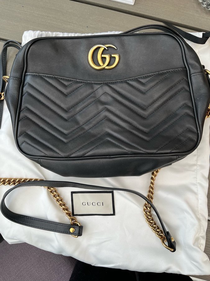 Gucci GG Marmont crossbody leather bag handväska