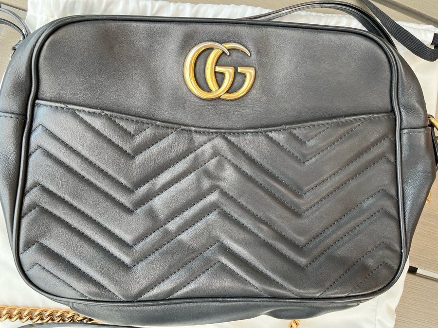 Gucci GG Marmont crossbody leather bag handväska