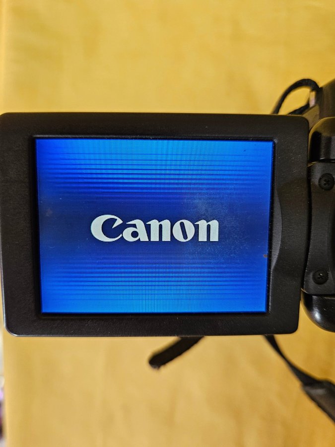 CANON Powershot S5IS Fungerar Nya batterier Made in Japan