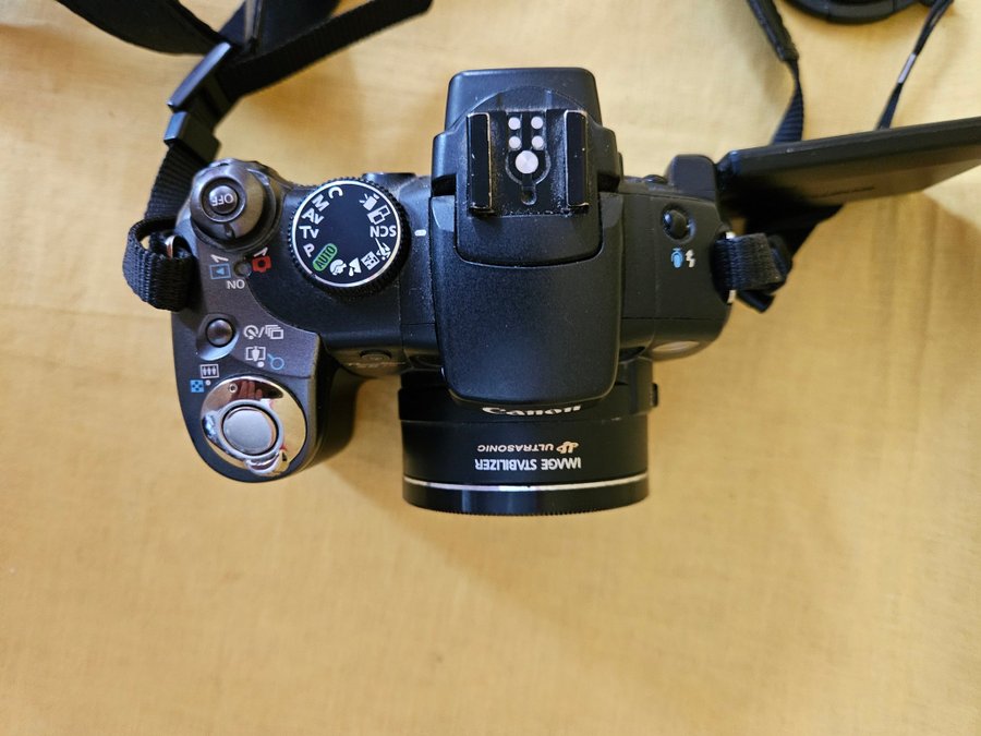 CANON Powershot S5IS Fungerar Nya batterier Made in Japan