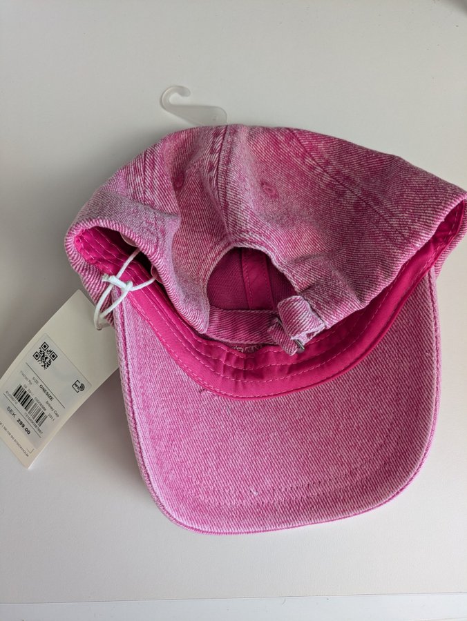 Carin Wester NWT rosa keps