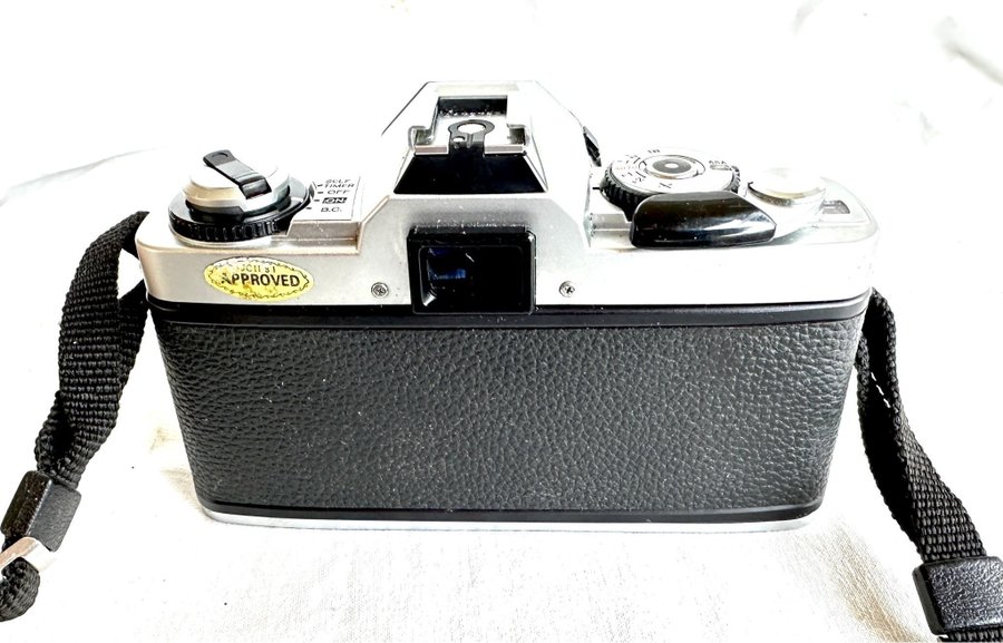 Minolta XG-A med Minolta MD 50mm 1:17