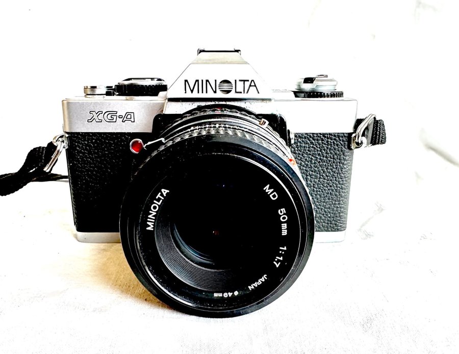 Minolta XG-A med Minolta MD 50mm 1:17