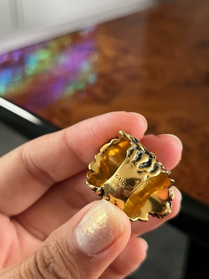 Gucci vintage ring lion