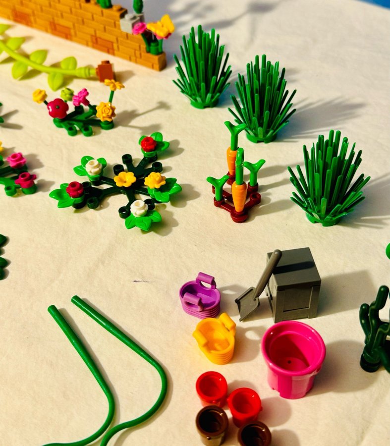 Lego Friends city Trädgård palmer mur blommor mm I mkt fint skick