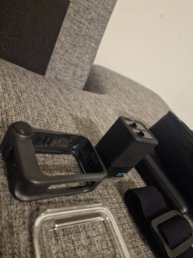 GoPro 8 black med massa tillbehör