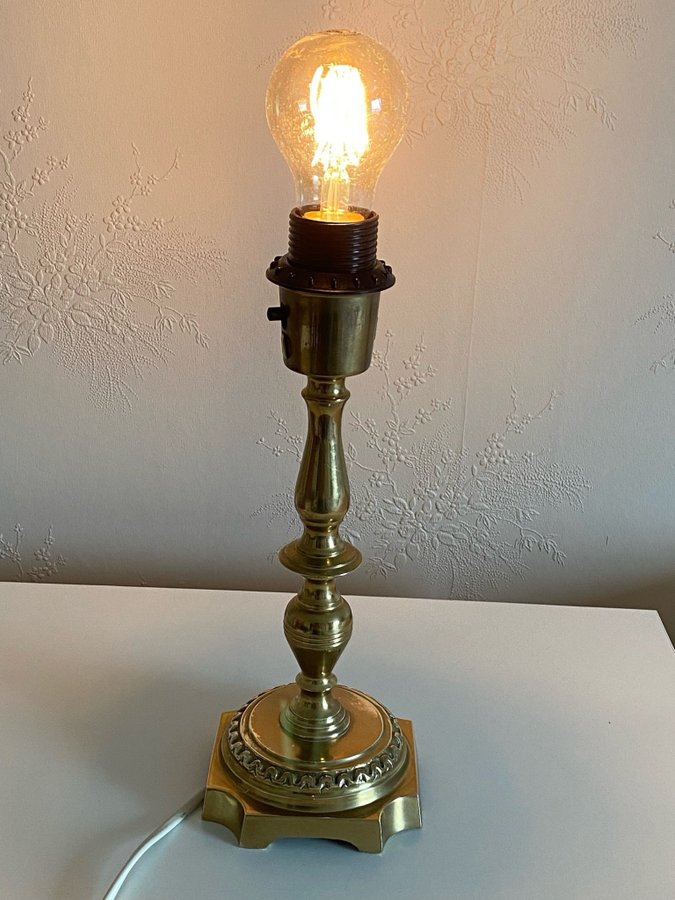 Lampfot ~ kulfot ~ i mässing ~ Stämpel MAE 20 ~ 70-tal RETRO Vintage