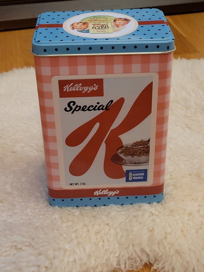 Jättefin Plåtburk från Kelloggs Special i Toppen Skick