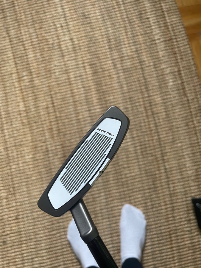 TaylorMade Spider Tour X putter med SuperStroke grepp