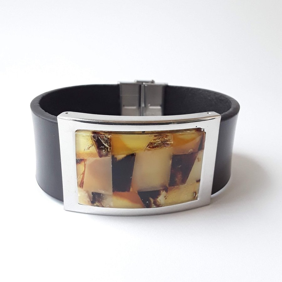 Baltic amber and black leather bracelet Unisex natural leather and gem bracelet