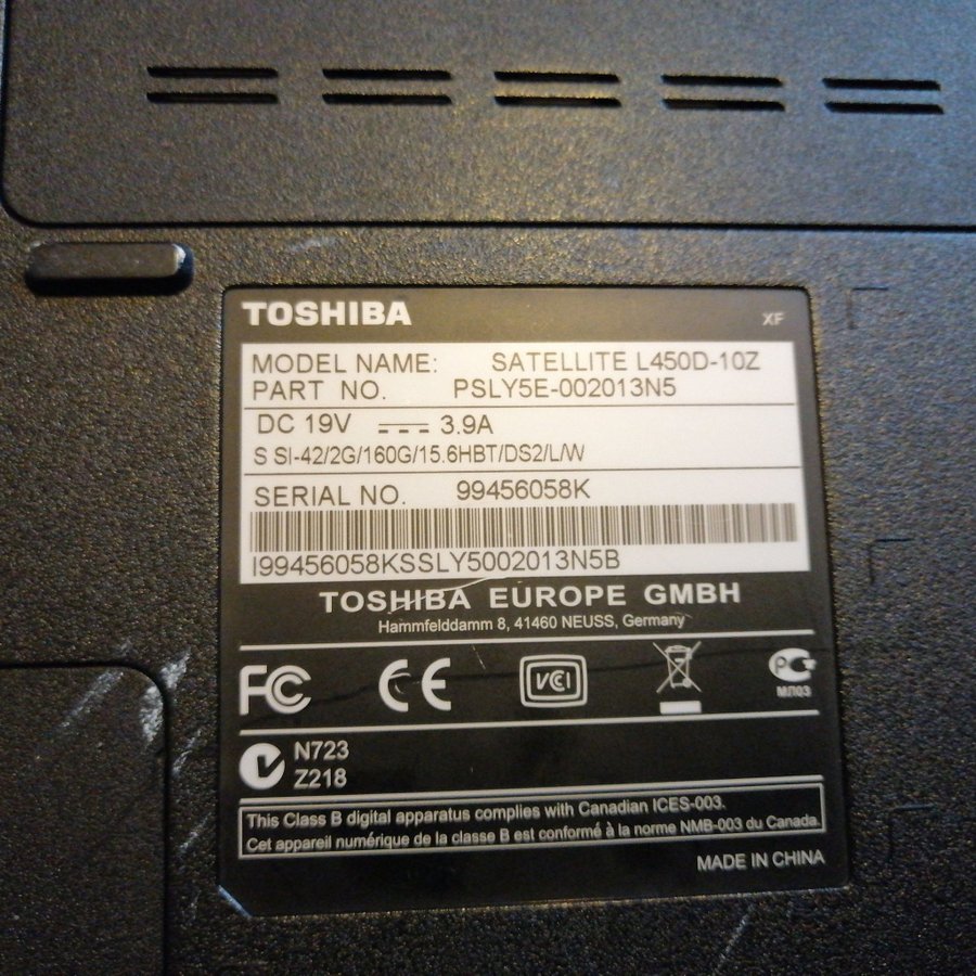 Toshiba Amd core2 21vghz 1 gb minne 156" skärm sälj som reservdel eller defekt