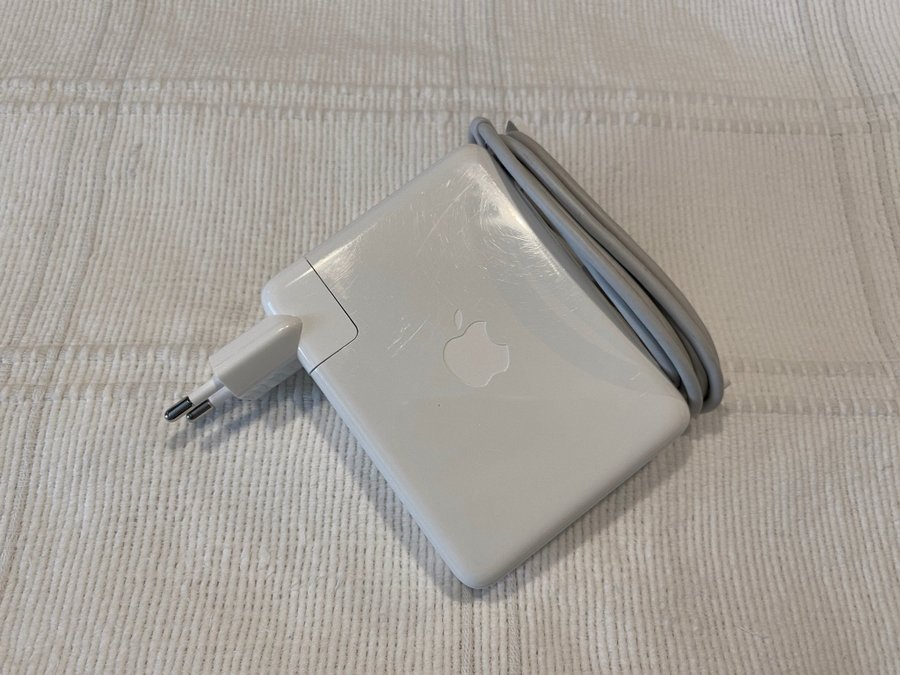 Apple 85W Portable Power Adapter A1172 *Obs! MagSafe 1*