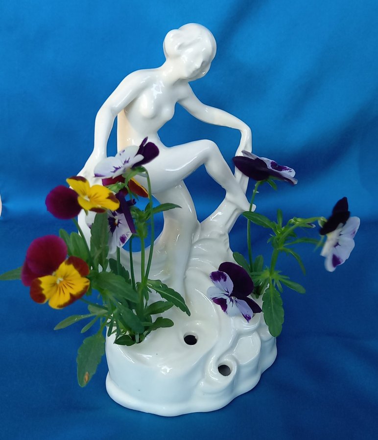 Art Deco Art Nouveau blomsterhållare / flower holder - ERPHILA Fayence Germany