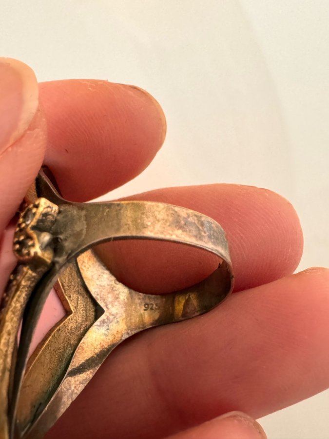 Rosa dröm ring Denna historiska artefaktring är helt handgjord