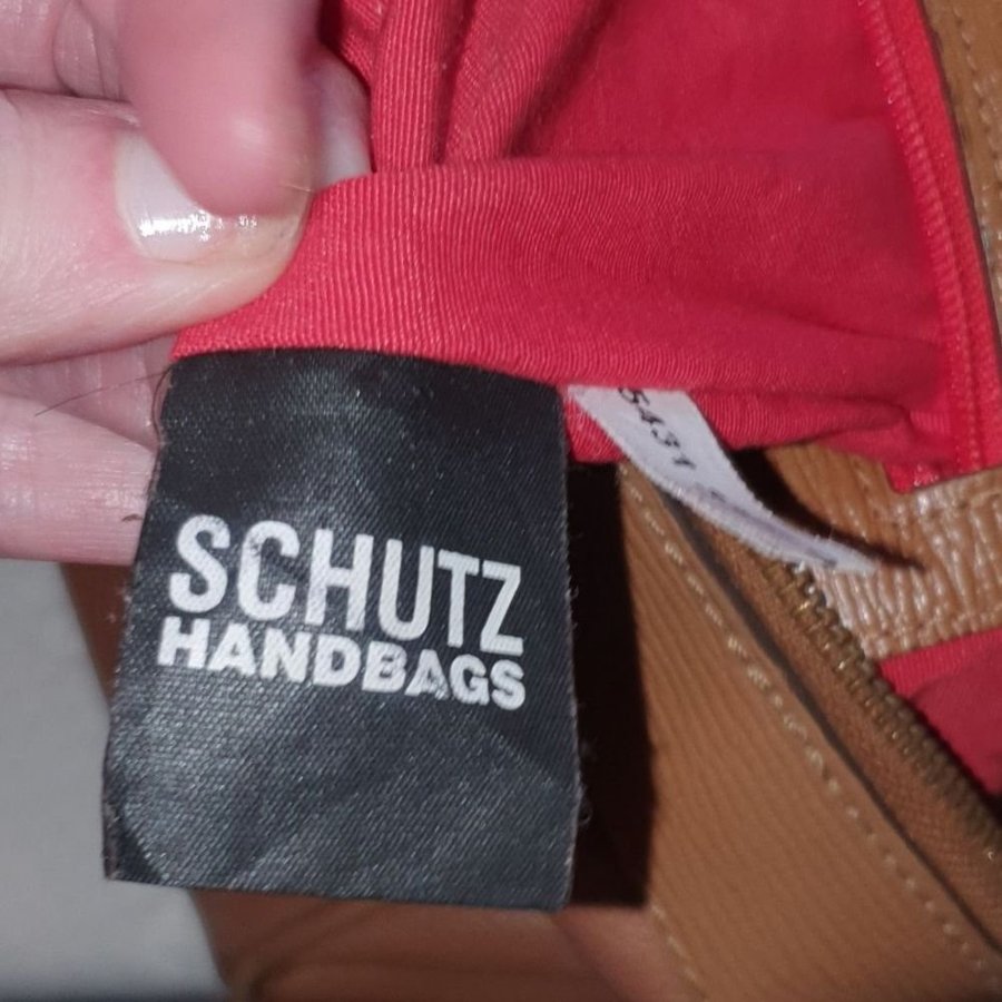 Fin vintage Schutz handväska skinn alldeles lagom stor