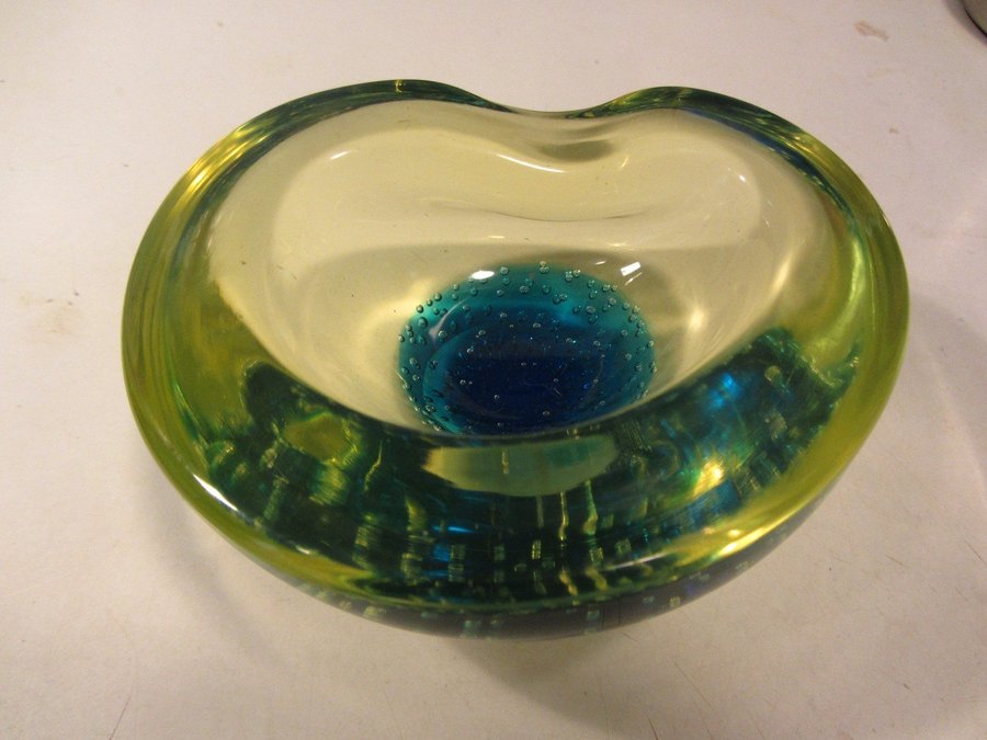 MURANO Galliano Ferro Sommerso Italy Glasbruk Skål Bubblor Uranglas Samlare