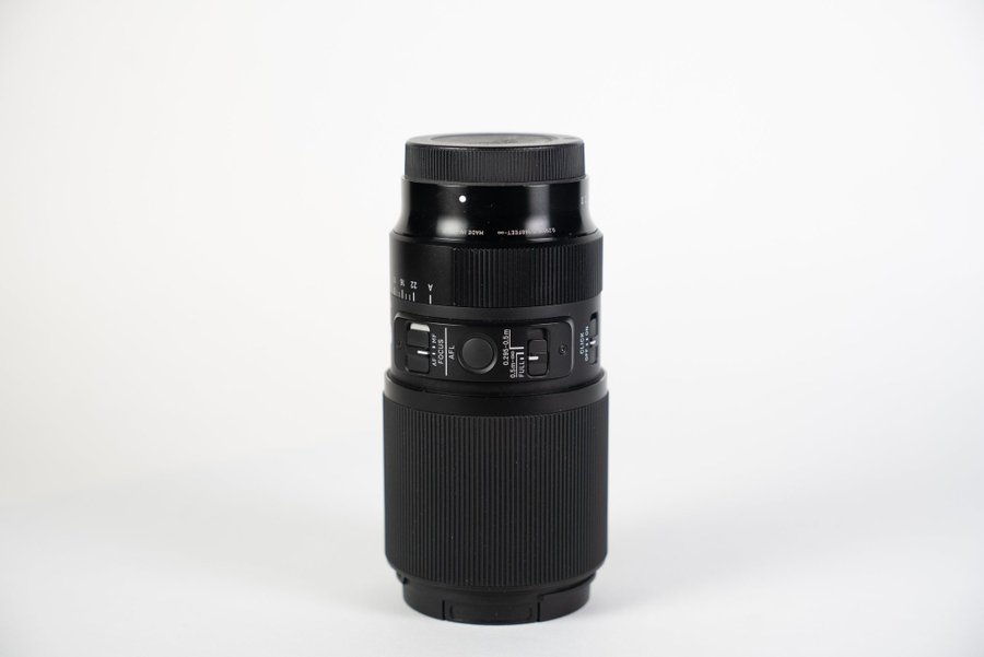 Sigma 105mm f/28 DG DN Art Macro Objektiv (momsad)