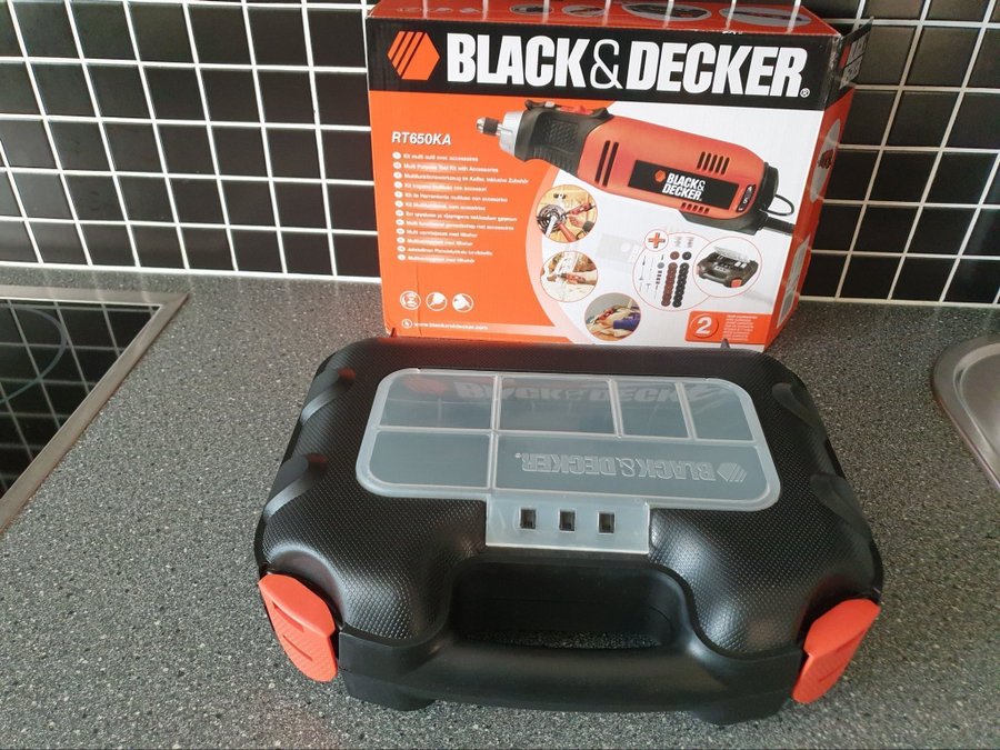 NY BLACKDECKER MULTIVERKTYGSSET MED TILLBEHÖR 240w