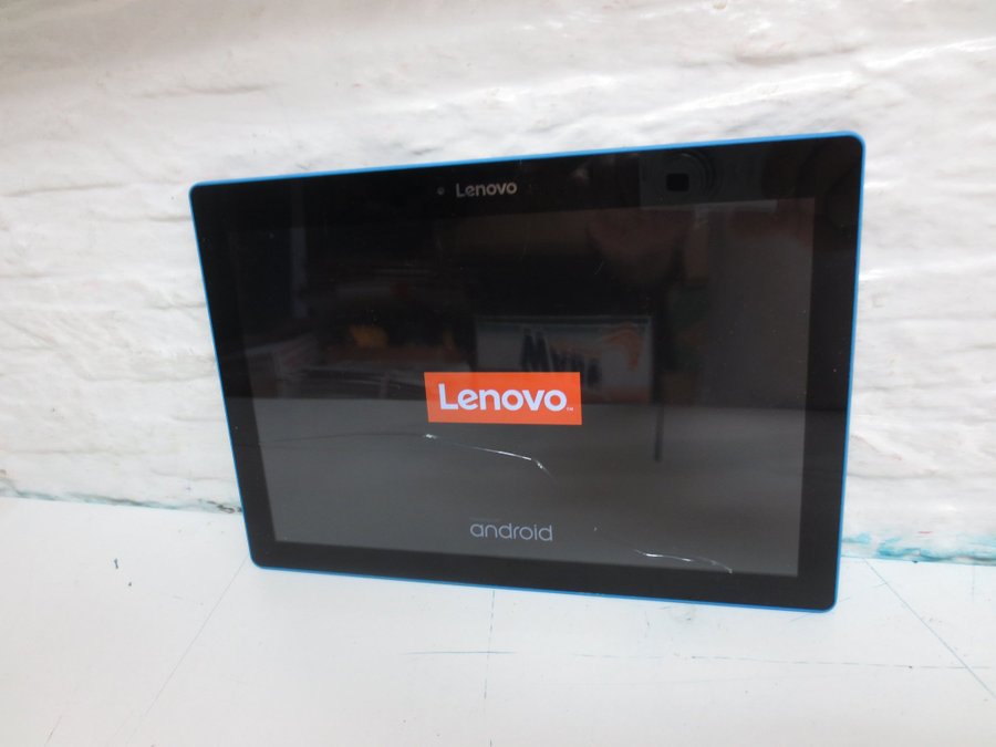 Lenovo Tab 10 TB-X103F SUrfplatta Defekt/Reservdelar!