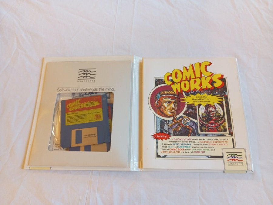 ComicWorks Mindscape Macintosh 512K programvara disketter USA 1986 Comic Works