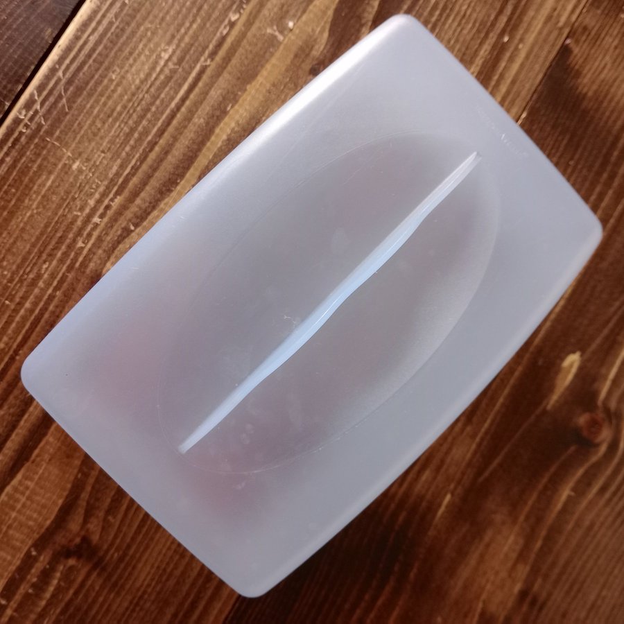 Tupperware Avanti ostkupa smörask