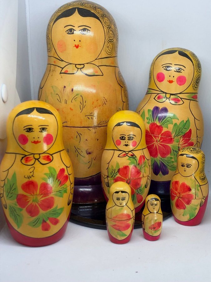 Äldre Ryska dockor - Nesting Dolls,made in USSR, vintage/antikt