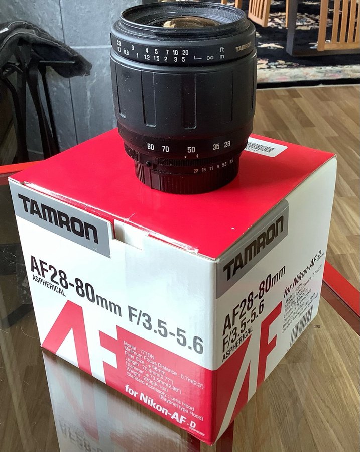 Tamron AF 28-80mm F/35-56 Aspherical Objektiv till Nikon