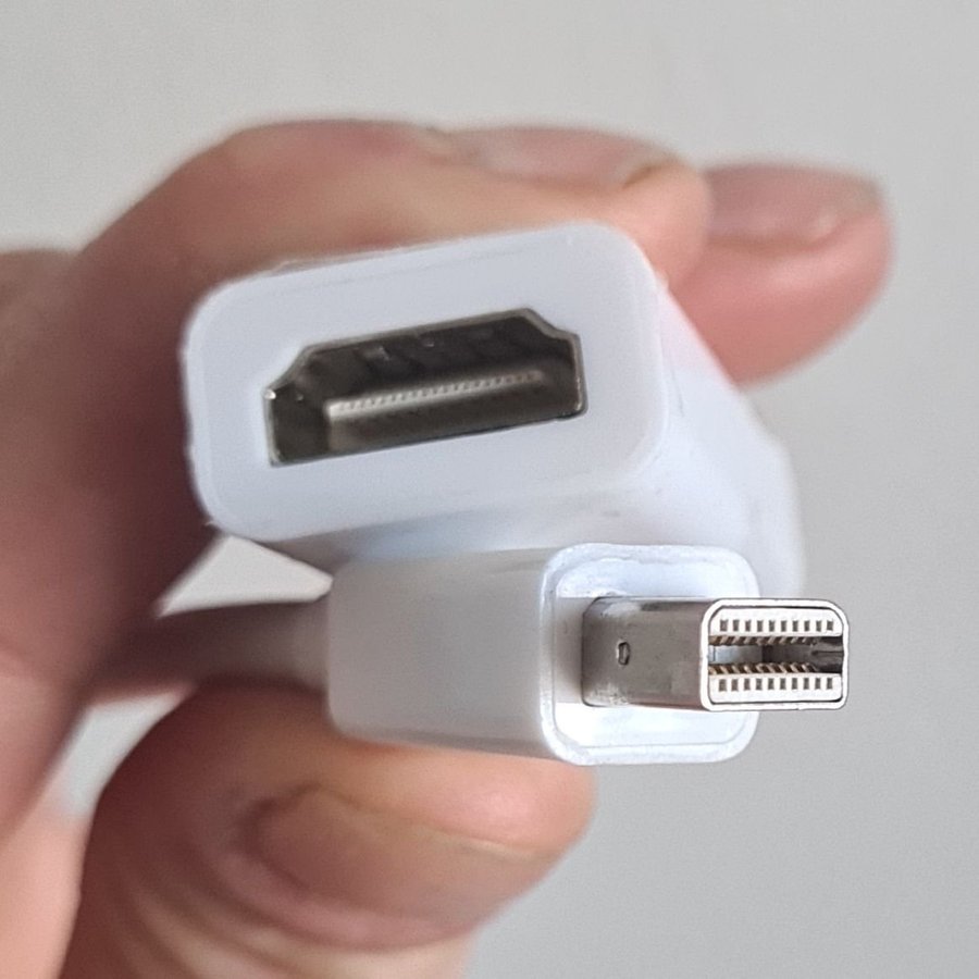 NY/OANVÄND! ADAPTER MINI DP ( MINI DISPLAYPORT) --> HDMI ORD PRIS 349KR