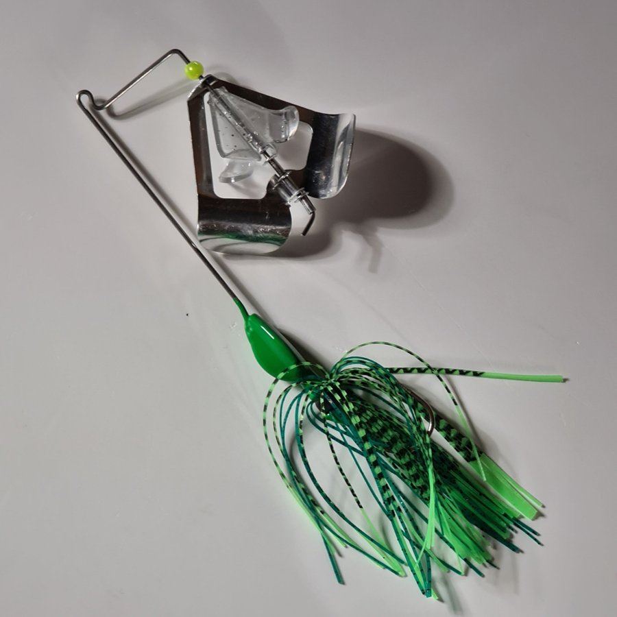 Spinnerbait Buzz Keel -20 g med silikon kjol (Fiske Drag Skeddrag