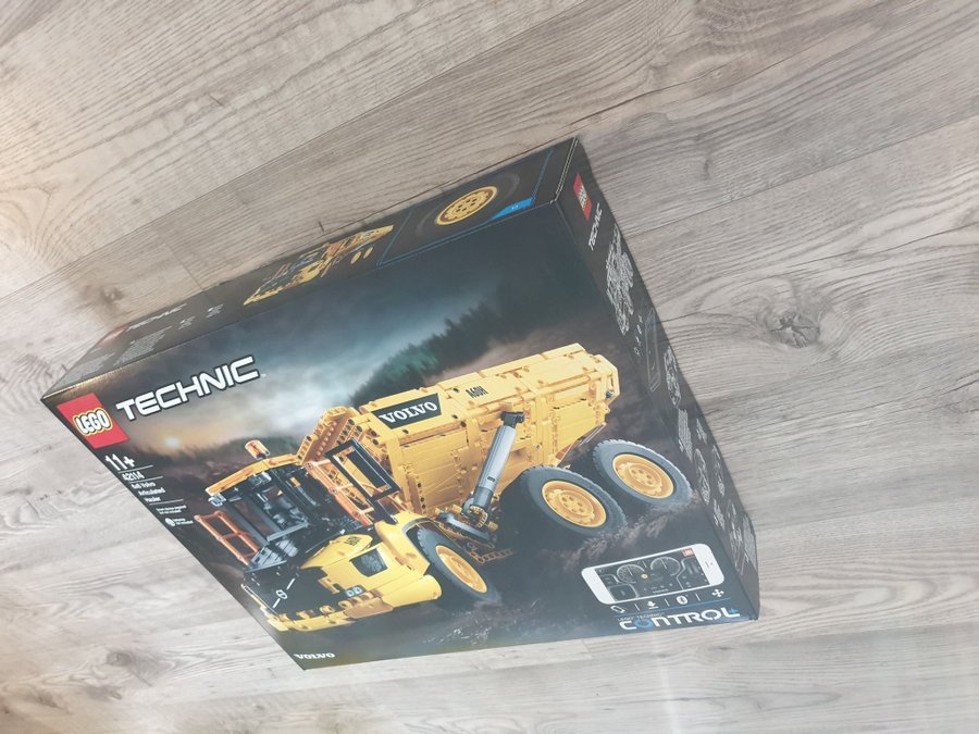 LEGO Technic 42114 Volvo 6x6 Ledad Lastbil Ny oöppnad