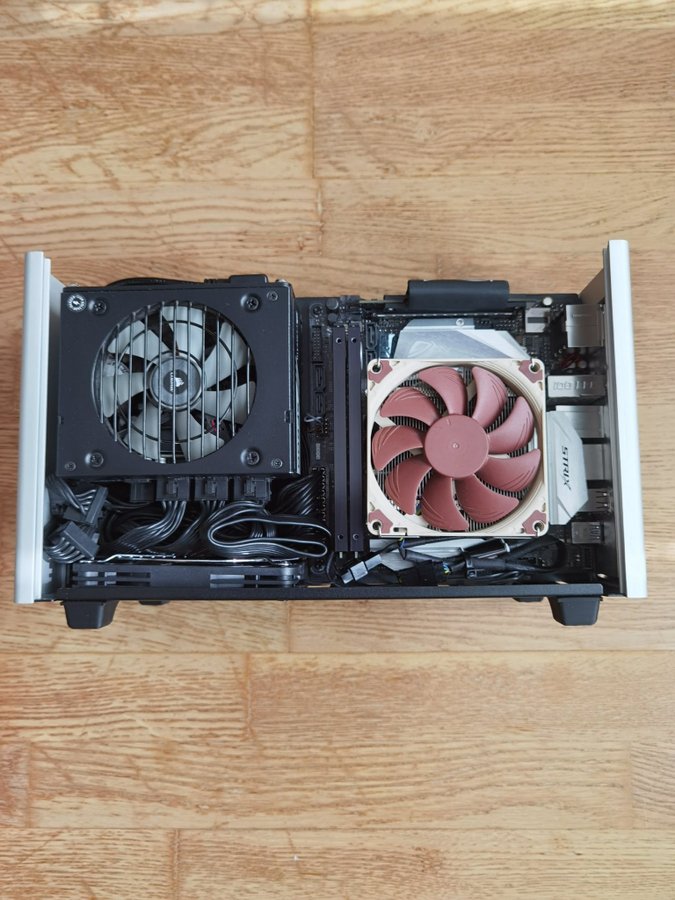 Premium Ghost Limestone Asus Z370I Gaming i9-9900K RTX GeForce 2080 Ti 11GB