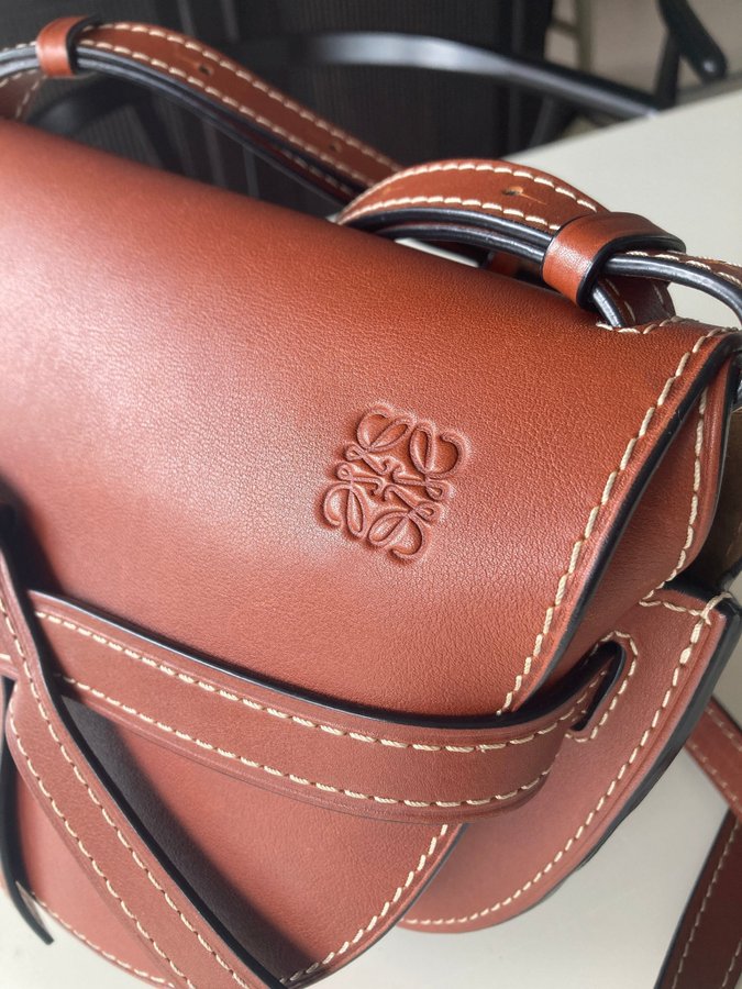 Loewe Gate leather bag brown väska brun konjak