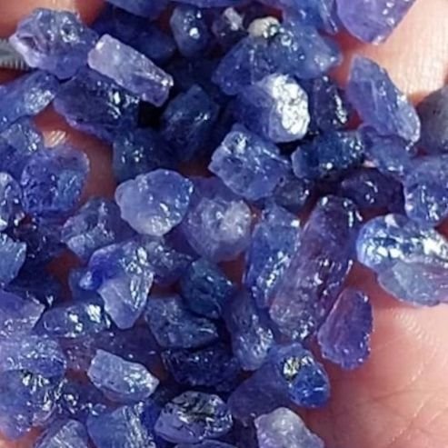 Äkta Tanzanite ädelstenar