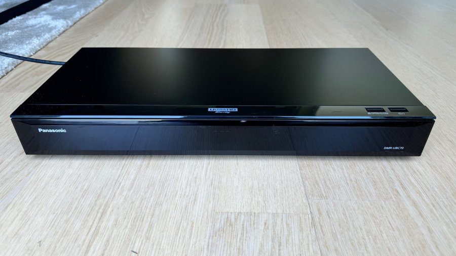 Panasonic DMR-UBC70 4K UHD-uppskalande Blu-ray-spelare