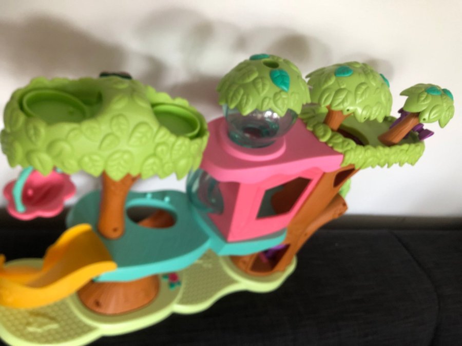 Littlest Pet Shop Trähus lekset