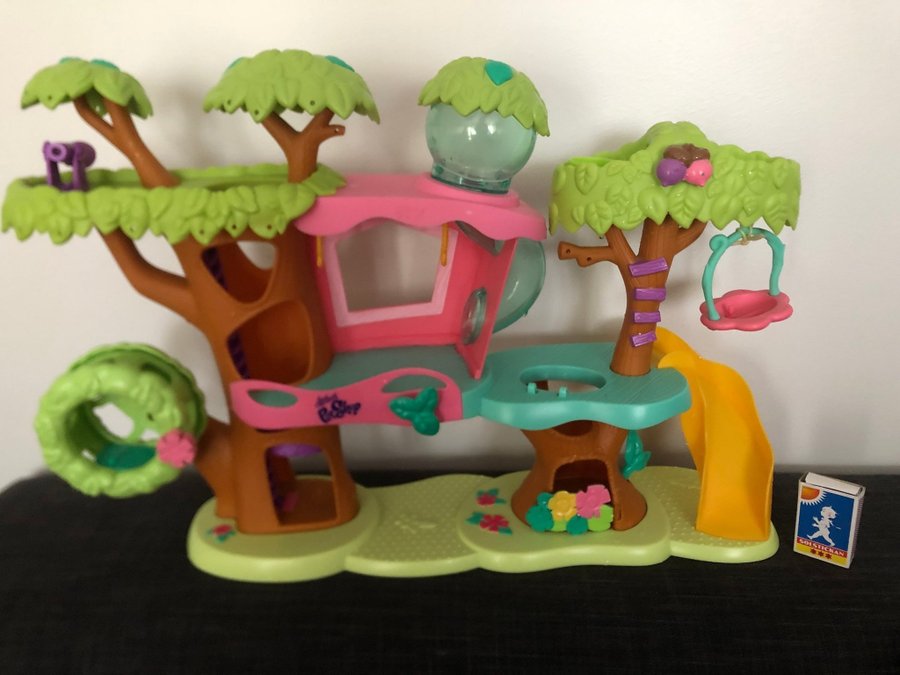 Littlest Pet Shop Trähus lekset