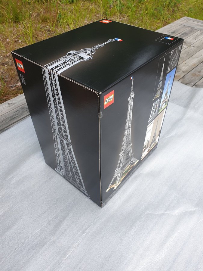 LEGO Eiffel Tower 10307 Icons Eiffeltornet Oöppnad