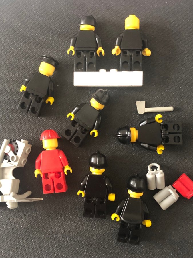 LEGO - 8st vintage-figurer Brandmän polis  brevbärare