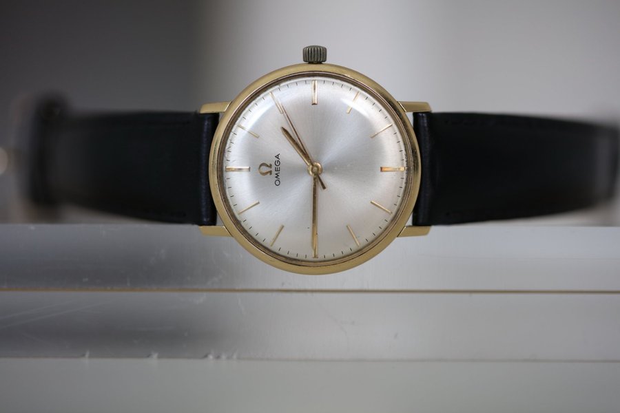 Omega Kal 601 - Ref 131026- Herrur i 18k guld - 332mm - Servicebehov - 1965