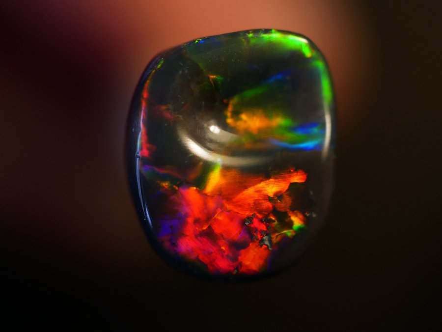 1ct black opal carving Lightning ridge australia