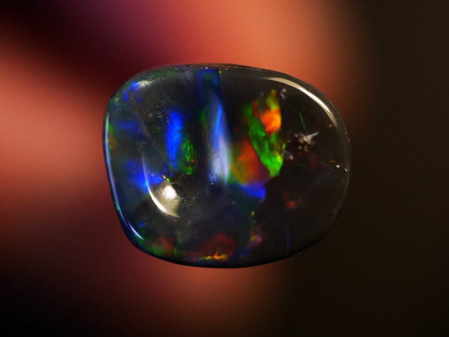 1ct black opal carving Lightning ridge australia