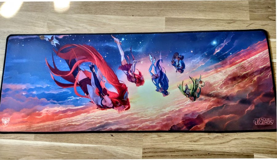 Stor League of Legends musmatta 788 cm x 293 cm