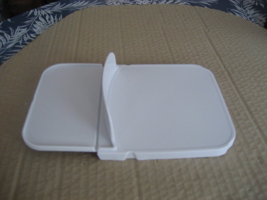 Tupperware - Avdelare till Lunchbox **Ny**