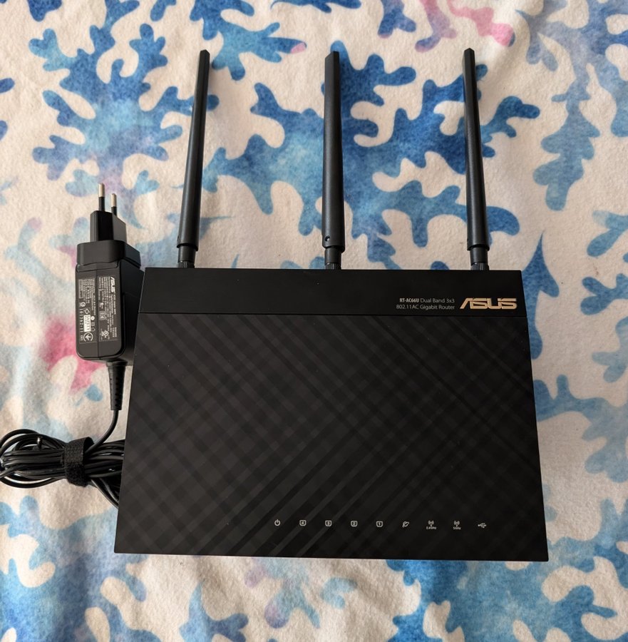 ASUS RT-AC66U